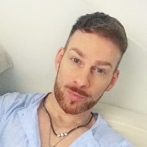 Meet your Posher, Retail